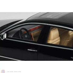 1:18 Otto 2005 Volkswagen Phaeton 6.0 W12