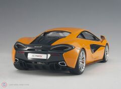 1:18 2016 McLaren 570S Coupe