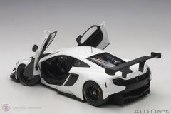 1:18 2017 McLaren 650S GT3