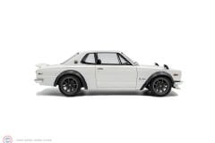 1:18 Solido 1970 Nissan Skyline (C10) Hakosuka - Pearl White