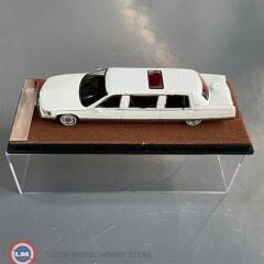 KUSURLU 1:64 Xiaoguang Cadillac Fleetwood Limousine