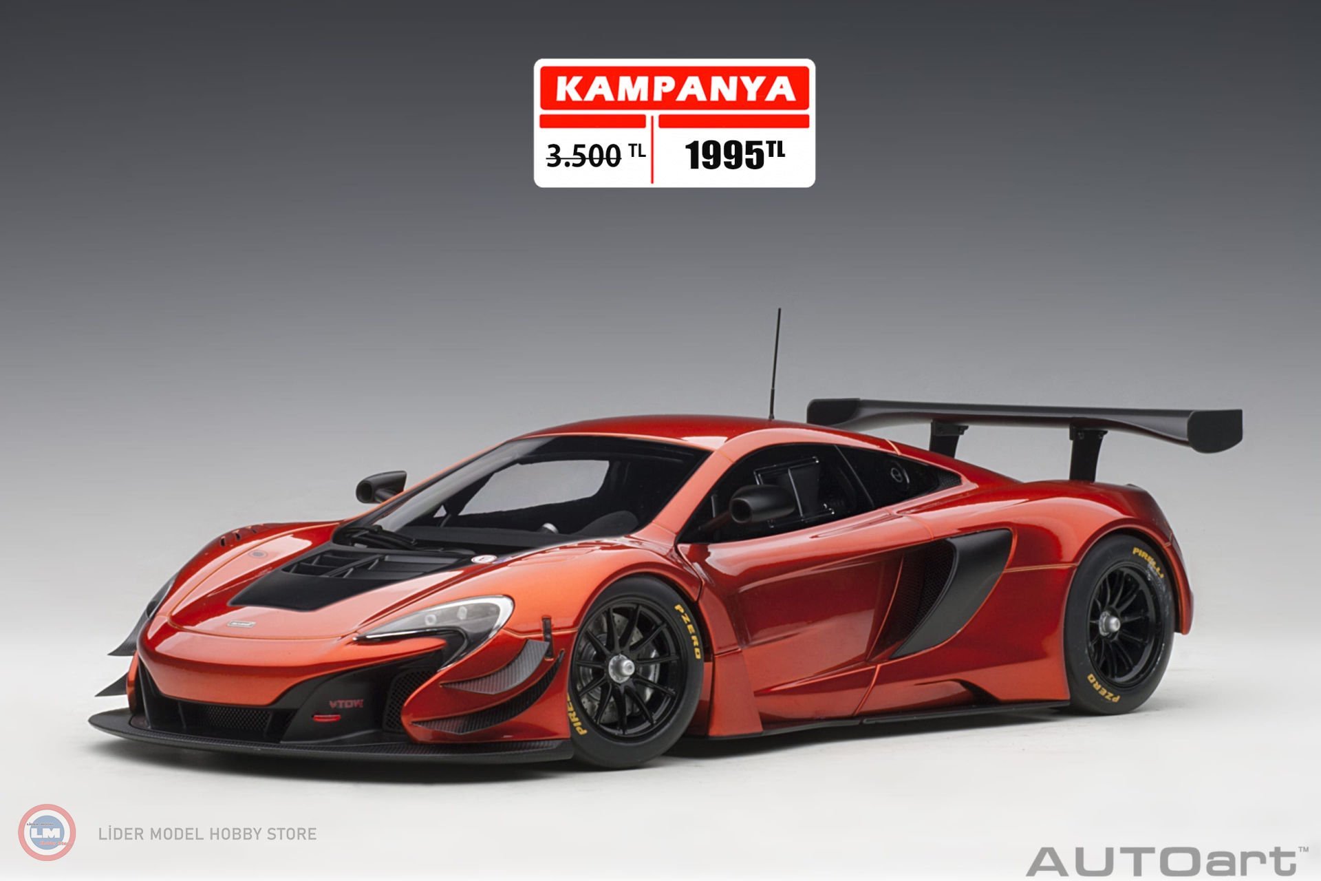 1:18 2017 McLaren 650S GT3