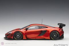 1:18 2017 McLaren 650S GT3
