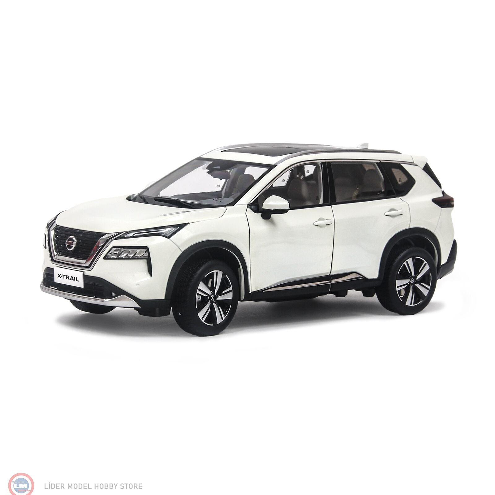1:18 Paudi 2022 Nissan X Trail