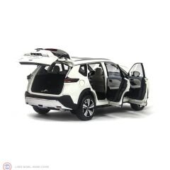 1:18 Paudi 2022 Nissan X Trail