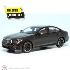 1:43 Minichamps 2023 BMW I5 eDrive40 -  grey metallic