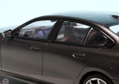 1:43 Minichamps 2023 BMW I5 eDrive40 -  grey metallic