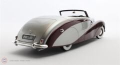 1:18 Matrix 1953 Daimler DE36 Hooper Green Goddess Maroon Silver