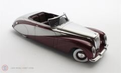 1:18 Matrix 1953 Daimler DE36 Hooper Green Goddess Maroon Silver