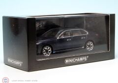 1:43 Minichamps 2023 BMW i7 - tansanitblau metallic