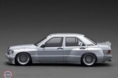 1:18 Ignition Model 1990 Mercedes Benz W201 190E Pandem Silver