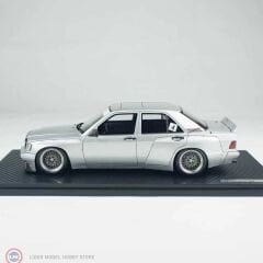 1:18 Ignition Model 1990 Mercedes Benz W201 190E Pandem Silver