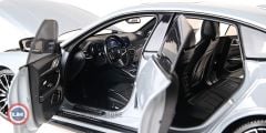 1:18 Minichamps 2022 BMW i4 M50 Brooklyn Grey