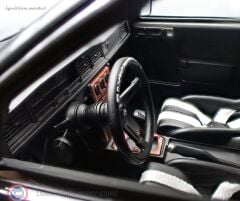 1:18 Ignition  Model 1990 Mercedes Benz W201 190E Pandem Black
