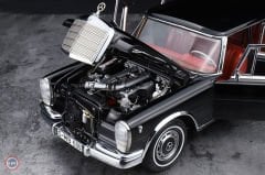 1:18 CMC 1966 Mercedes Benz 600 Pullman W100