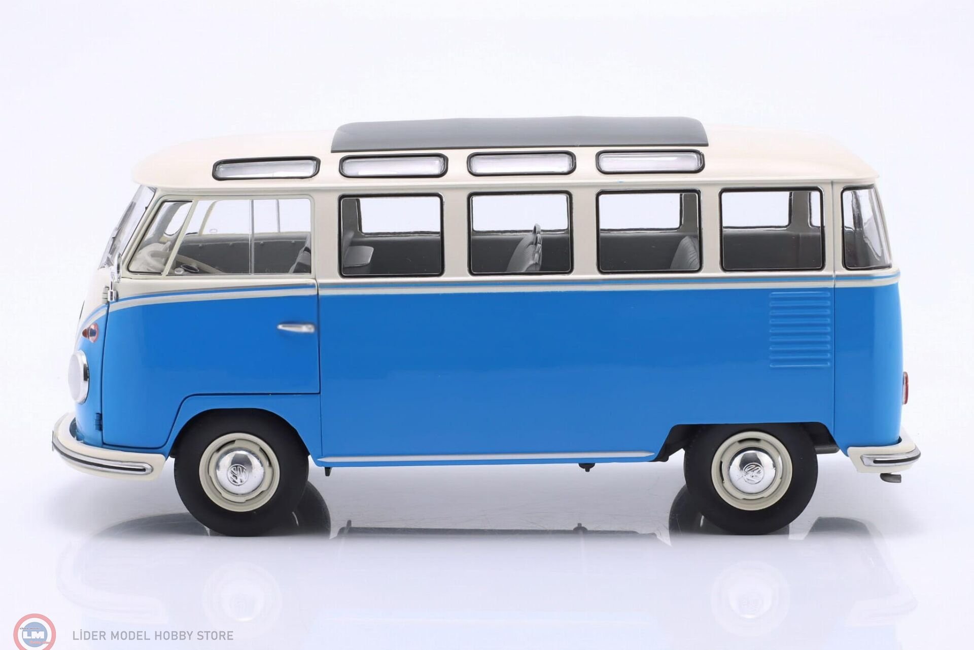 1:18 Solido 1962 Volkswagen T1 Samba Bus