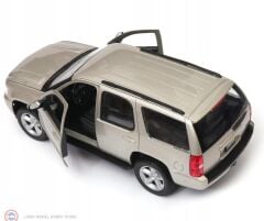 1:24 Welly 2008 Chevrolet Tahoe