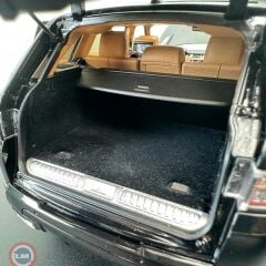 1:18 WhelArt 2018 Land Rover Range Rover Sport