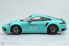 1:18 2021 Porsche 911 (992) TURBO S COUPE SPORT DESIGN
