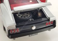 1:18 1969 Ford Mustang Boss 302 Redline