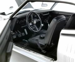 1:18 1968 Pontiac Firebird Street Fighter