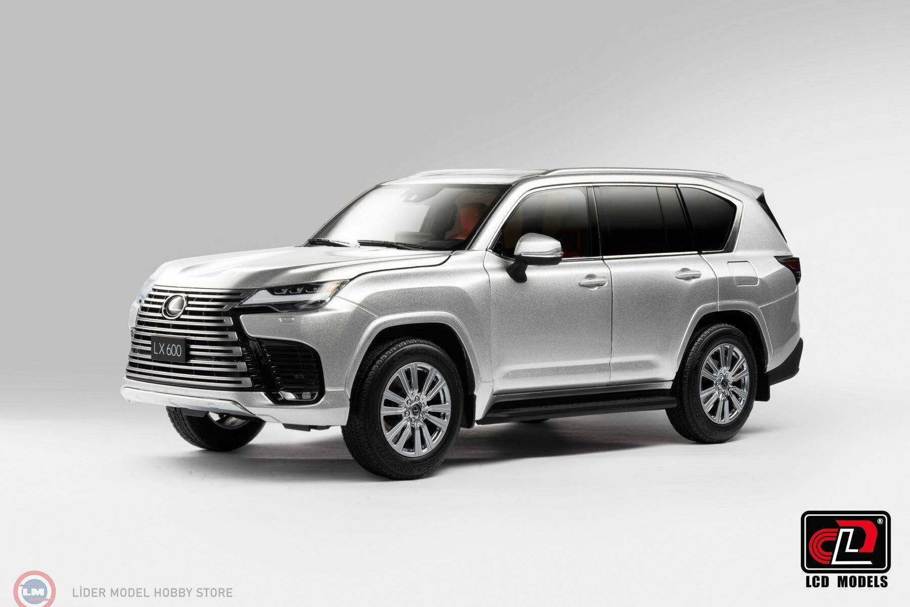 1:18 LCD Model 2023 Lexus LX600 - Silver