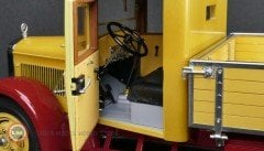 1:18 1934 Mercedes Benz LO 2750 Kamyon