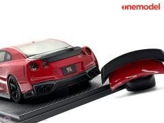 1:18 One Model Nissan GT-R R35 Custom Edition