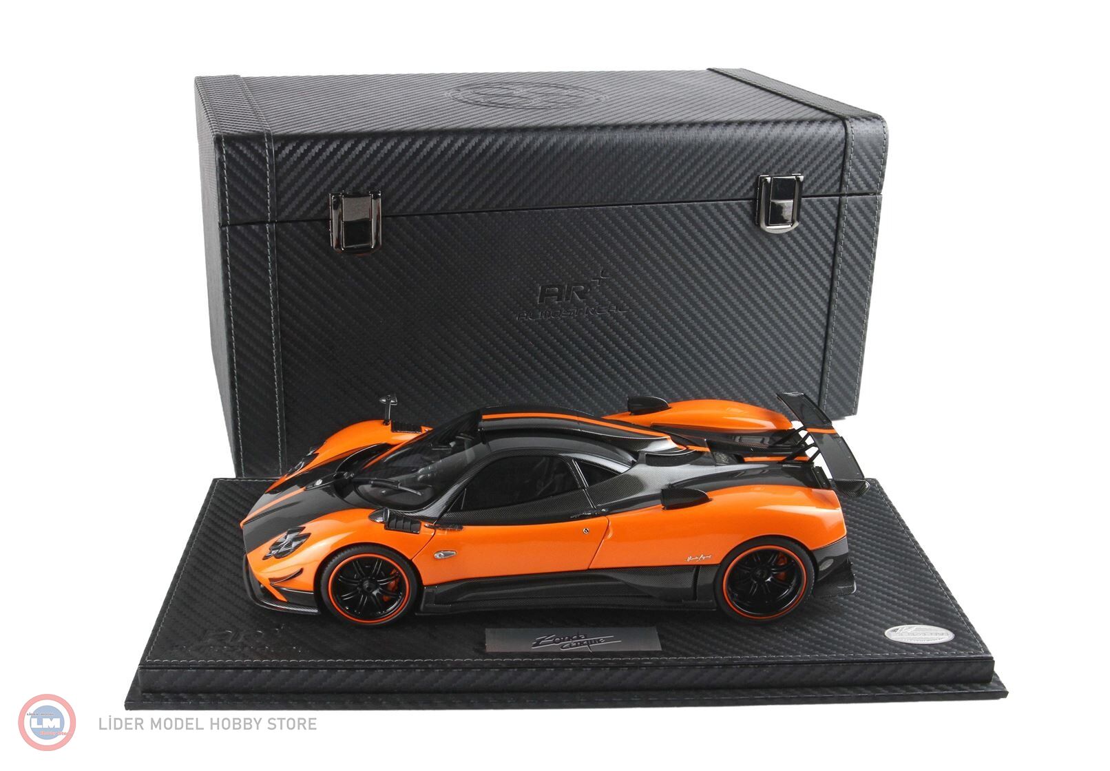 1:18 BBR 2005 Pagani Zonda Cinque Coupe - Arancio St. Tropez - SPECIAL PACK