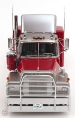 1:18 Road Kings 1974 Mack RL700L Red Metallic / Silver