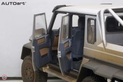 1:18 2013 Mercedes-Benz G63 AMG 6×6 Muddy Versiyon