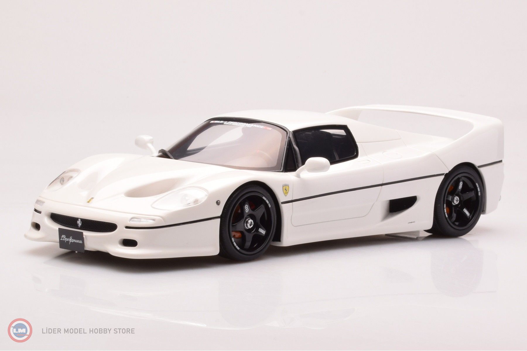 1:18 GT Spirit 2013 FERRARI LBWK F50 - White Metallic