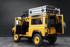 1:18 1985Land Rover Defender 90  Camel Trophy Edition Malaysia Borneo