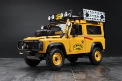 1:18 1985Land Rover Defender 90  Camel Trophy Edition Malaysia Borneo