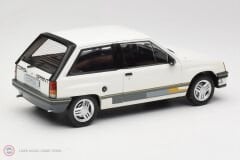 1:18 MCG 1983 Opel Corsa A Sprint