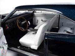 1:18 AutoWorld 1968 Dodge Charger RT (Mecum Auctions)