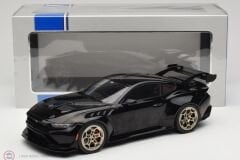 1:18 IXO Ford Mustang GTD 2025 - BLACK