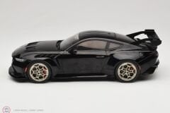 1:18 IXO Ford Mustang GTD 2025 - BLACK