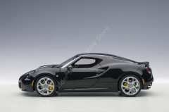 1:18 2013 Alfa Romeo 4C
