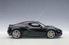 1:18 2013 Alfa Romeo 4C