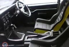 1:18 Ignition Model 1972 Mazda Savanna (S124A) Semi Works