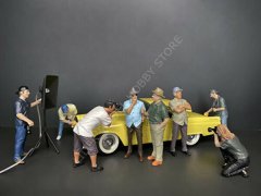 1:18 American Diorama Weekend Car Show Figür2 38210