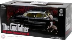 1:18 The Godfather - 1955 Cadillac Fleetwood Series 60 Special & Don Corleone Figür