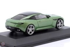 1:43 Solido 2023 Aston Martin DB12 Coupe