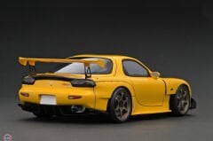 1:18 Ignition Model 2000 Mazda RX-7 (FD3S)