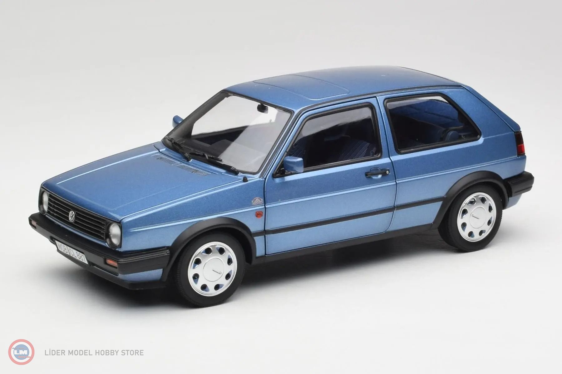 1:18 Norev 1988 Volkswagen Golf 2 - 10 Million Edition
