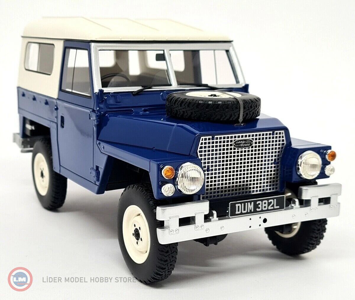 Bos Models - 1:18 Bos Models 1973 Land Rover Lightweight Series II A ...
