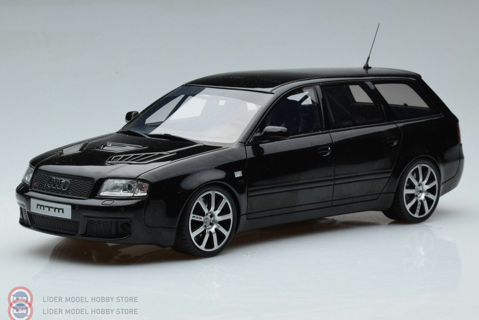 2. EL 1:18 2004 Audi RS6 Clubsport MTM