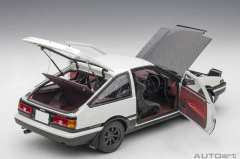 1:18 1980 Toyota Sprinter Trueno AE86 initial D Project D Final