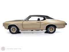 1:18 AutoWorld 1970 Chevrolet Chevelle SS (MCACN) Centennial Gold